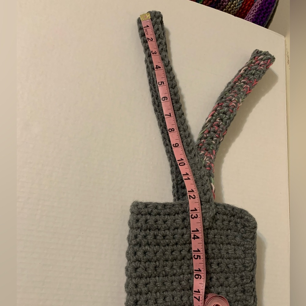 Shoulder Bag solid gray on one side mix Gray and pink on the other side - Picture 16 of 16